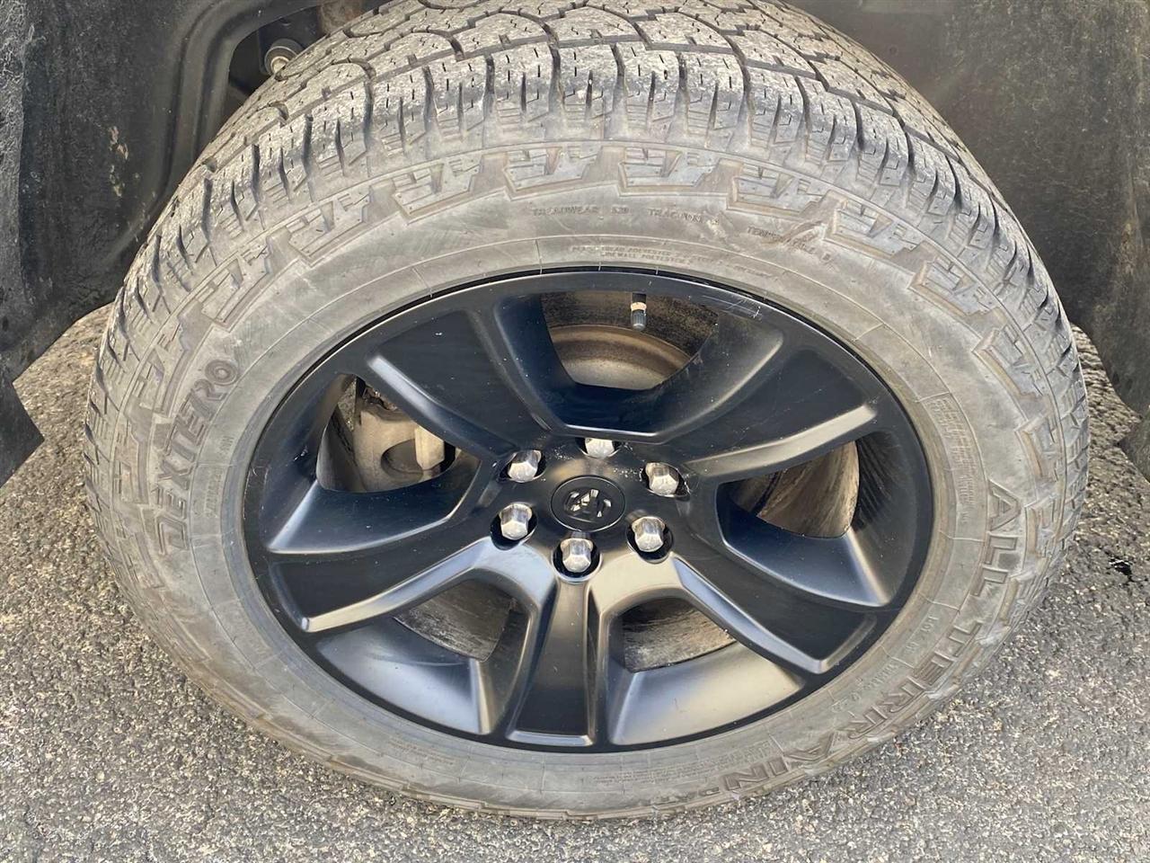 RAM 1500 Big Horn Crew Cab SWB 4WD 2023