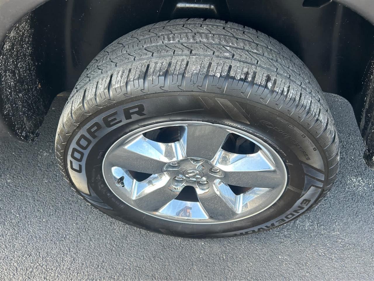 RAM 1500 SLT Crew Cab SWB 4WD 2018