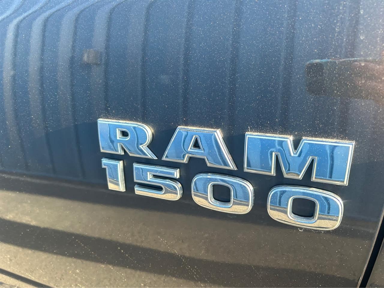 RAM 1500 SLT Crew Cab SWB 4WD 2018