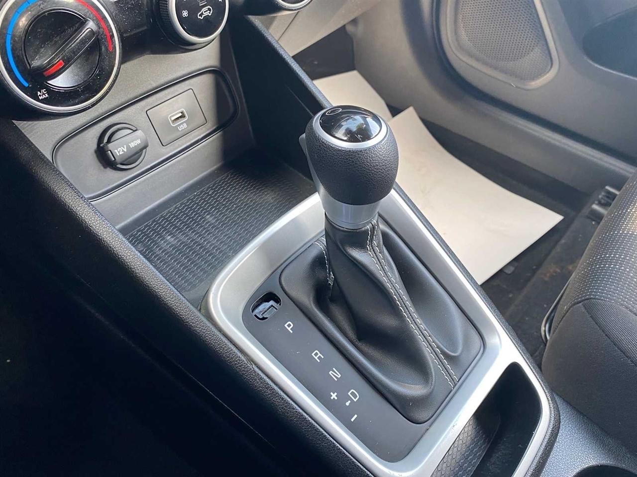 Hyundai Venue SE 2021