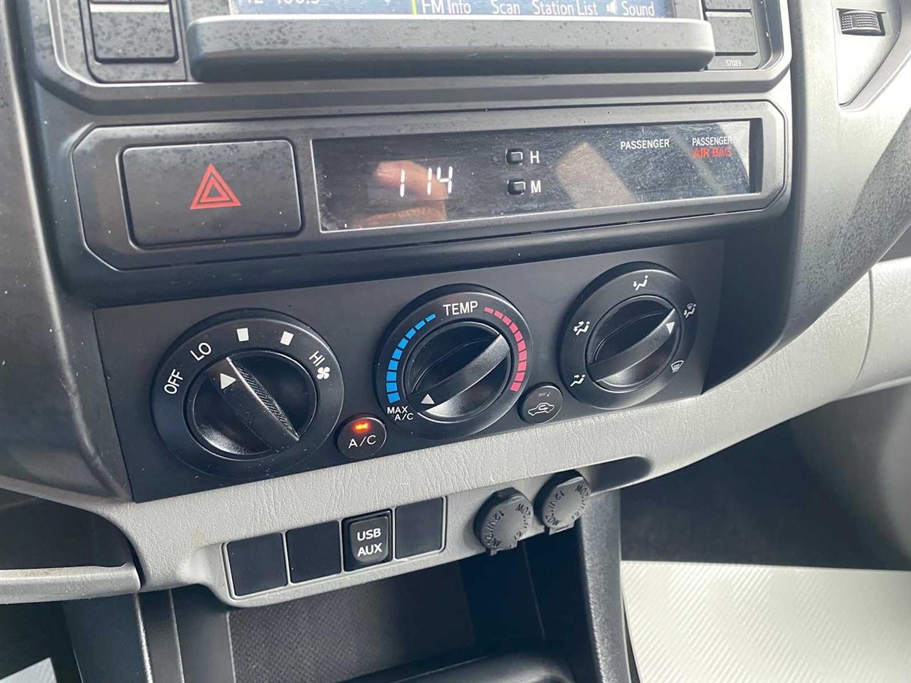 Toyota Tacoma Access Cab I4 4AT 2WD 2014