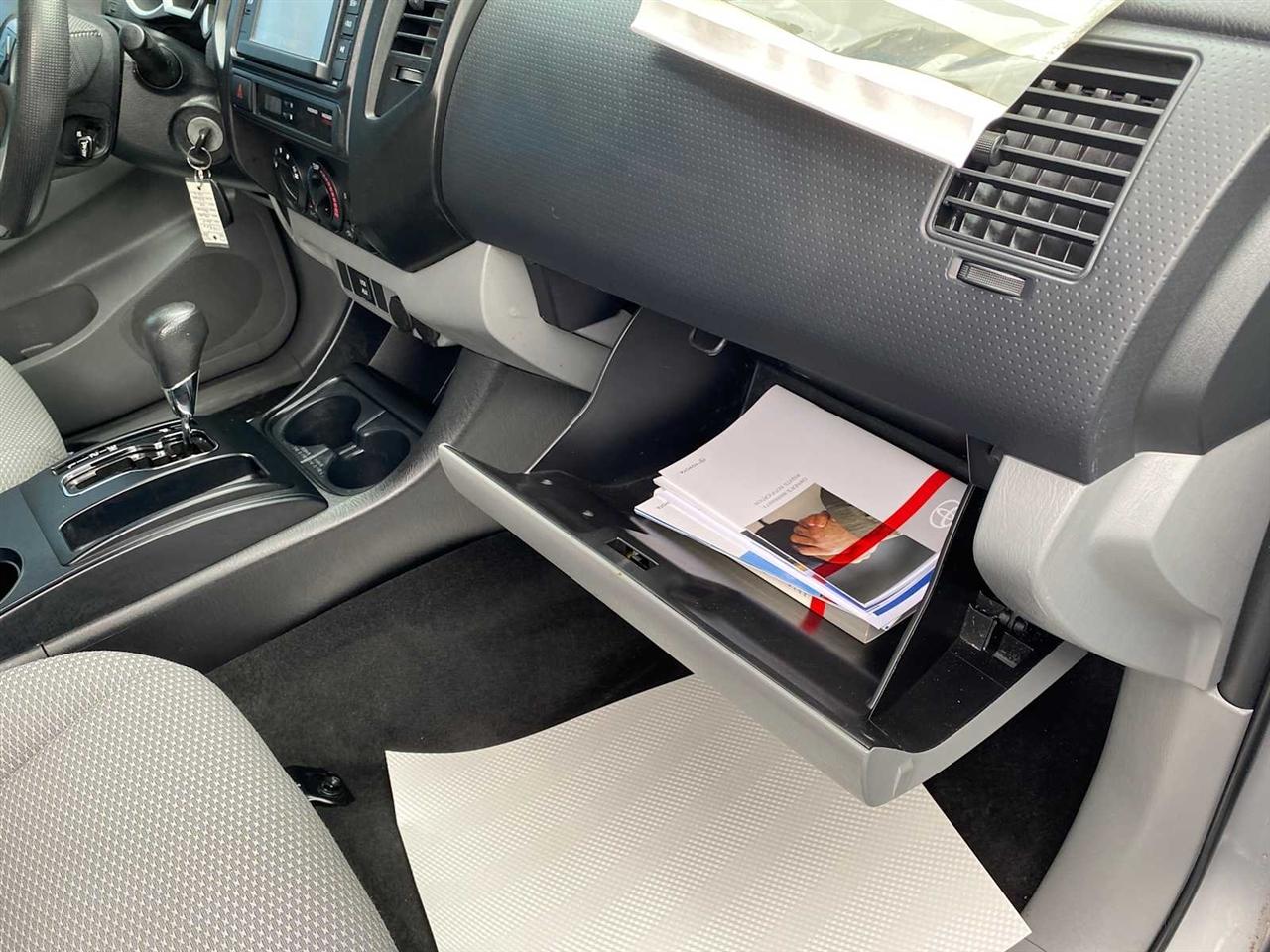 Toyota Tacoma Access Cab I4 4AT 2WD 2014