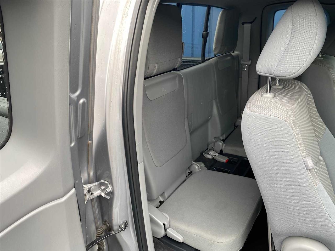 Toyota Tacoma Access Cab I4 4AT 2WD 2014