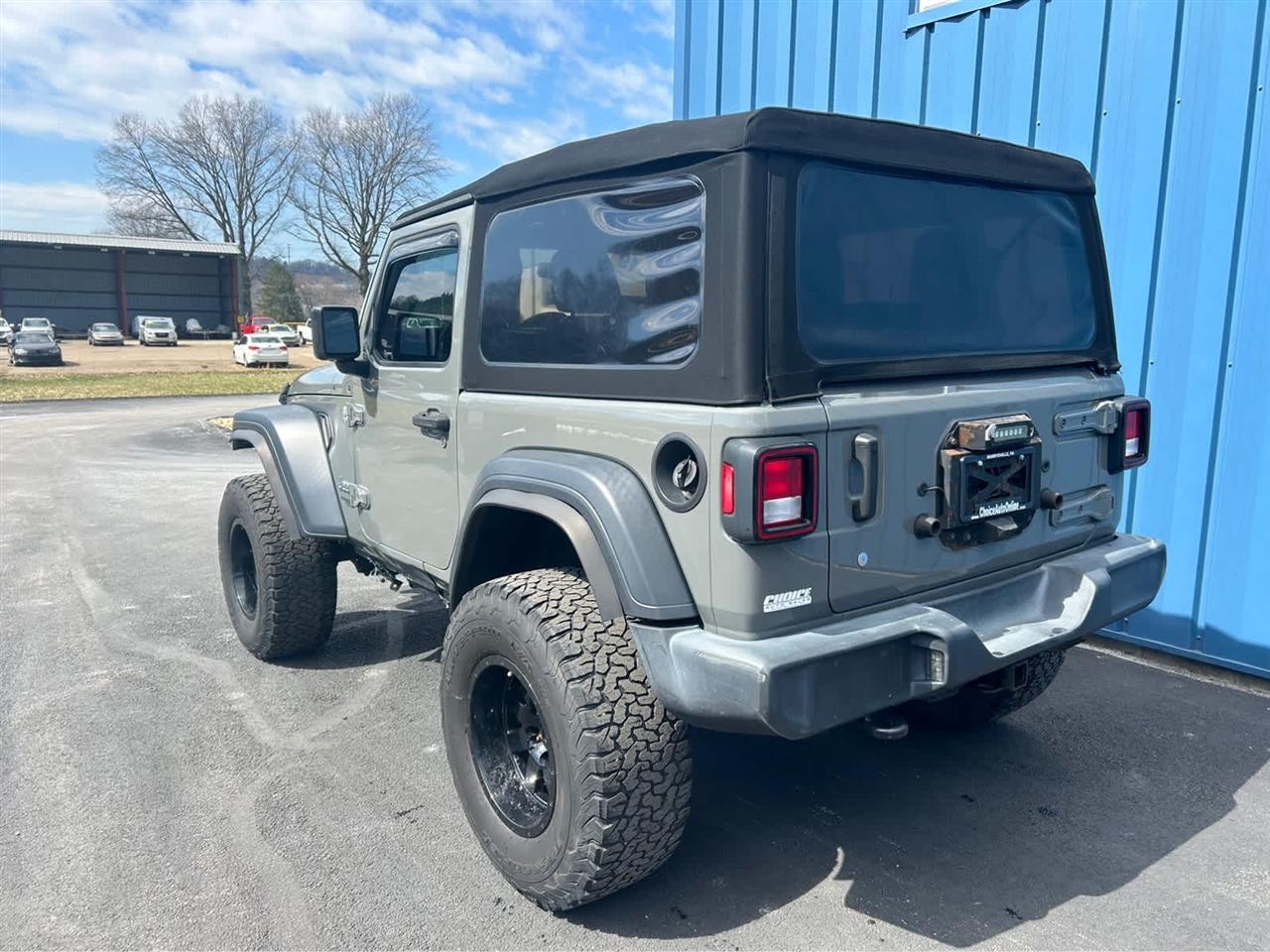 Jeep Wrangler Sport 4WD 2019