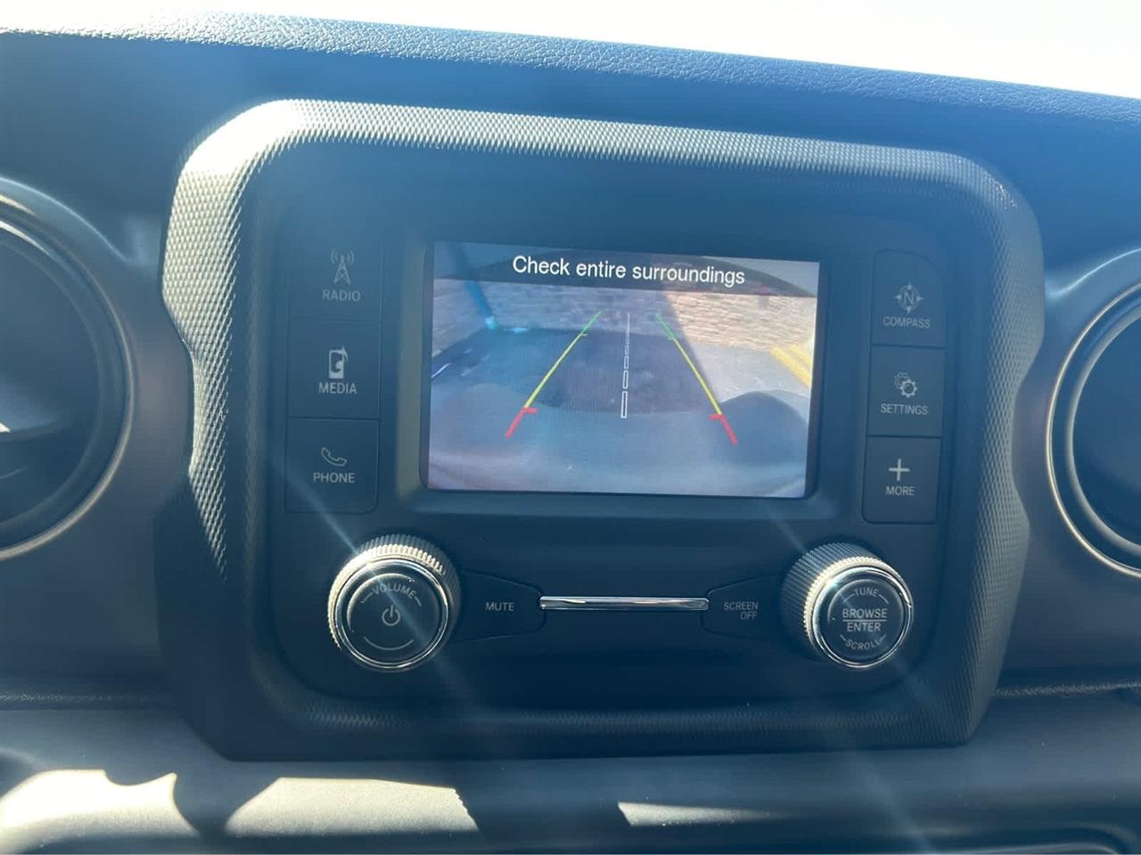 Jeep Wrangler Sport 4WD 2019