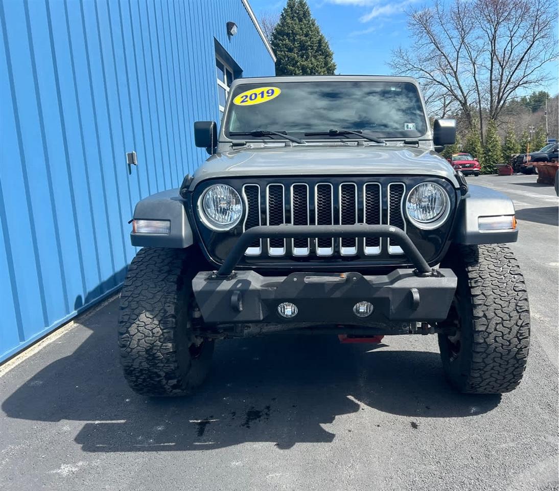 Jeep Wrangler Sport 4WD 2019