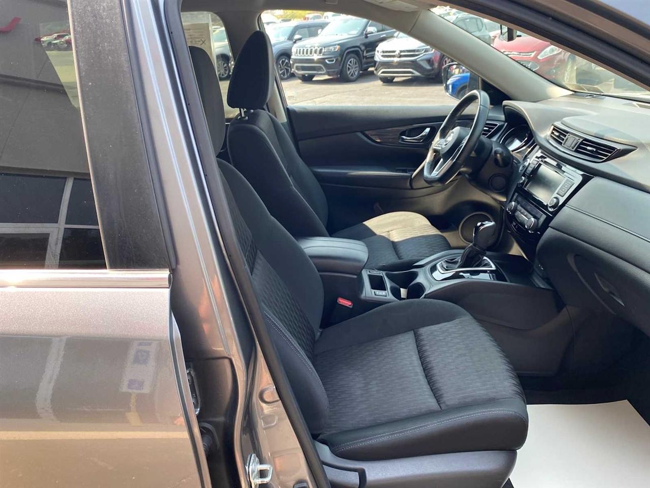 Nissan Rogue SV AWD 2018