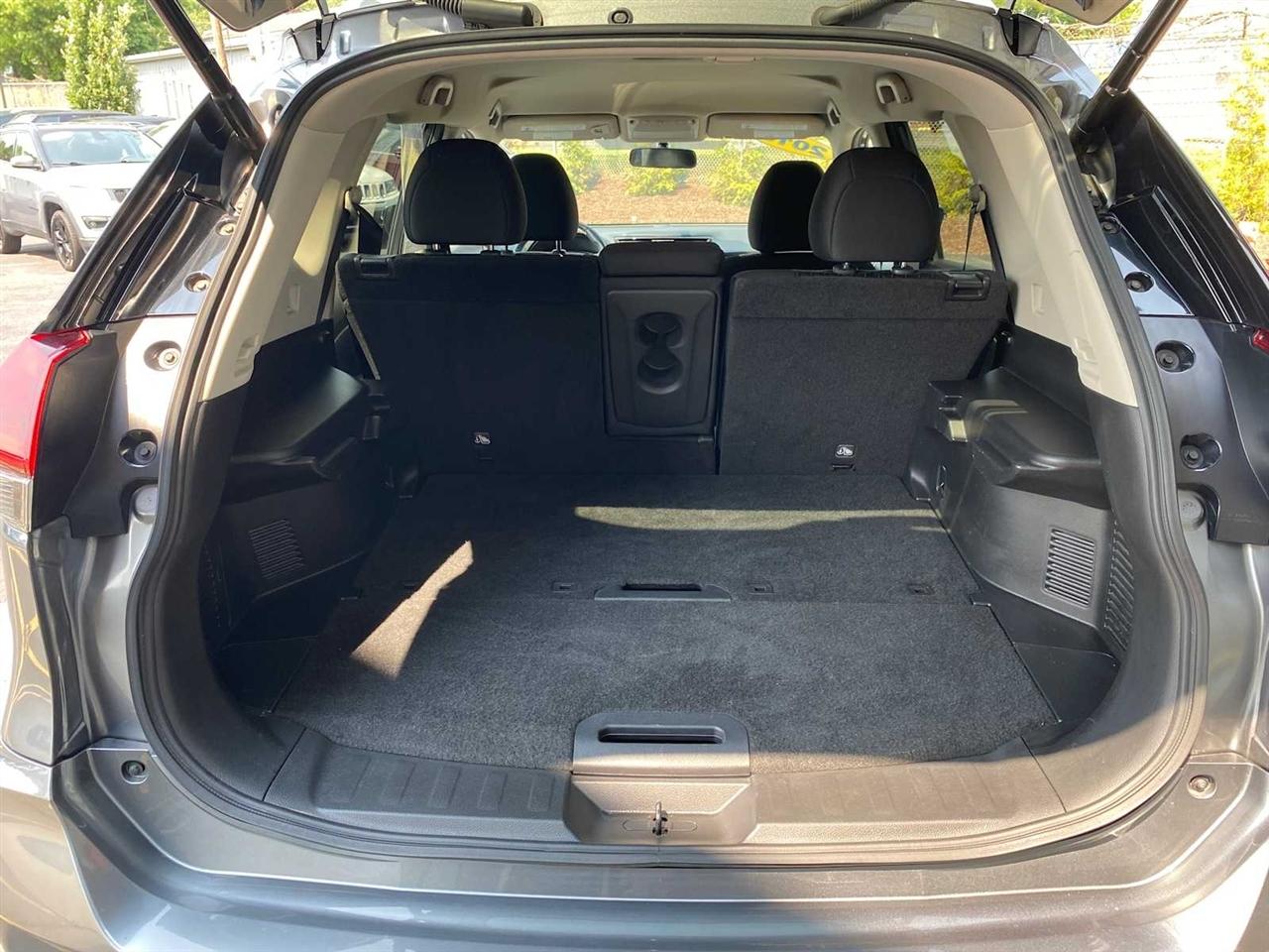 Nissan Rogue SV AWD 2018