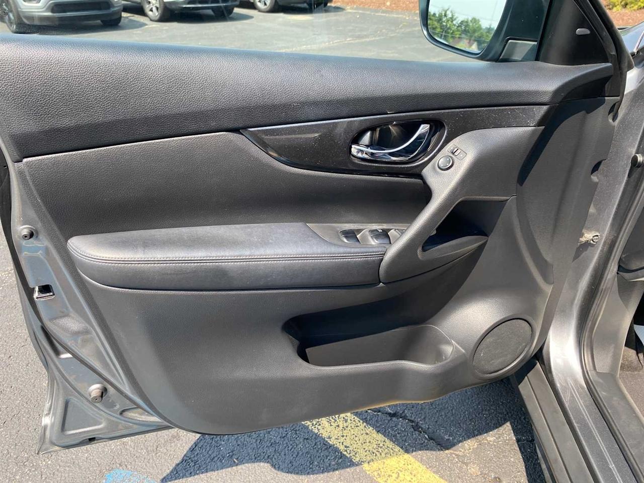Nissan Rogue SV AWD 2018