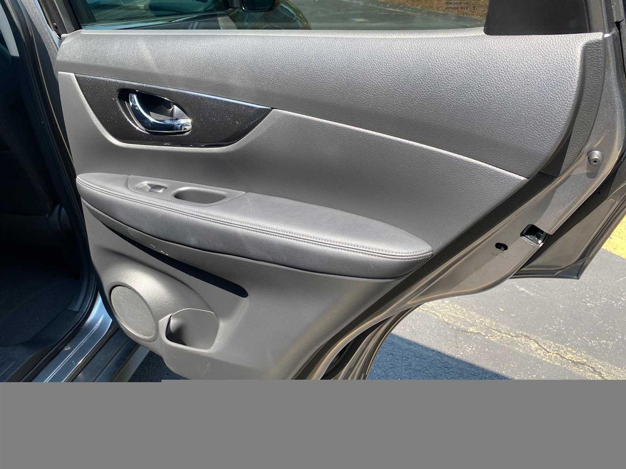 Nissan Rogue SV AWD 2018