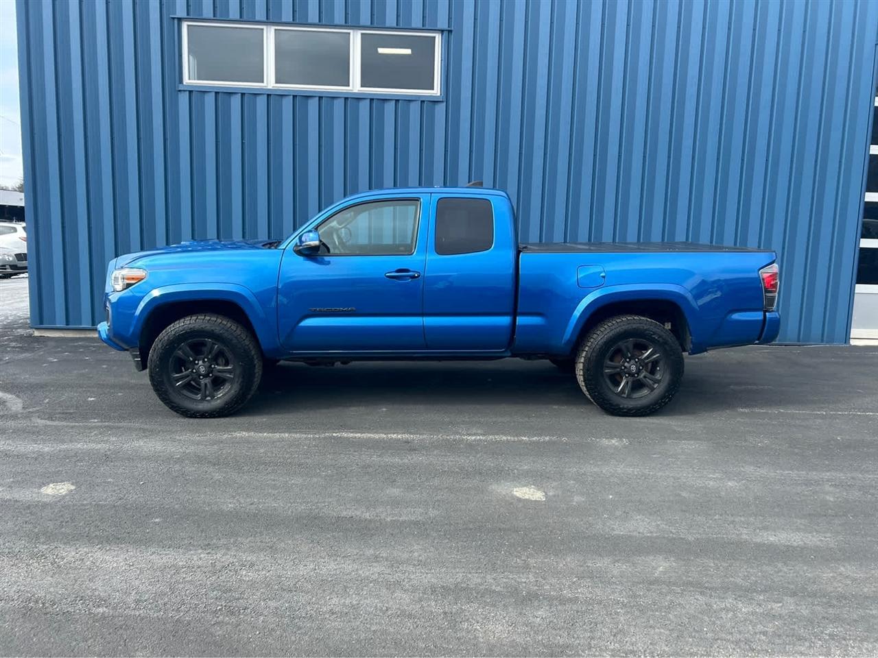 Toyota Tacoma TRD Sport Double Cab 4WD V6 2017