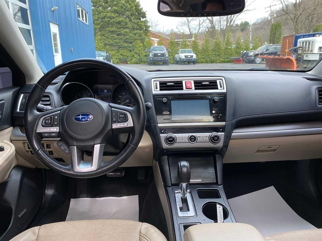 Subaru Legacy 2.5i Limited 2016