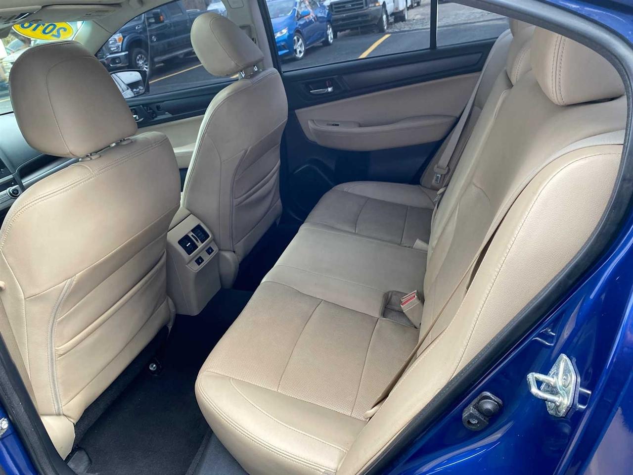 Subaru Legacy 2.5i Limited 2016