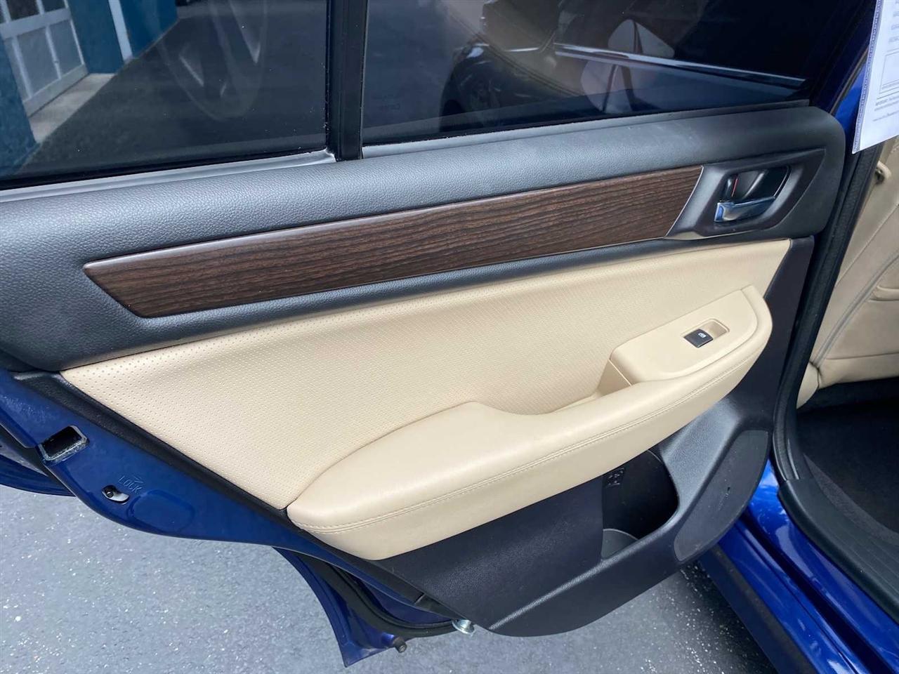 Subaru Legacy 2.5i Limited 2016