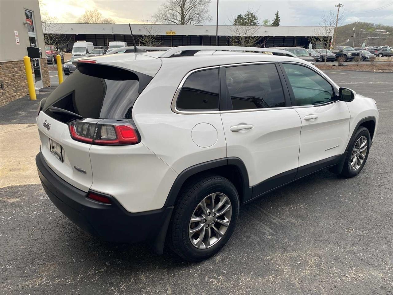 Jeep Cherokee Latitude Plus 4WD 2019