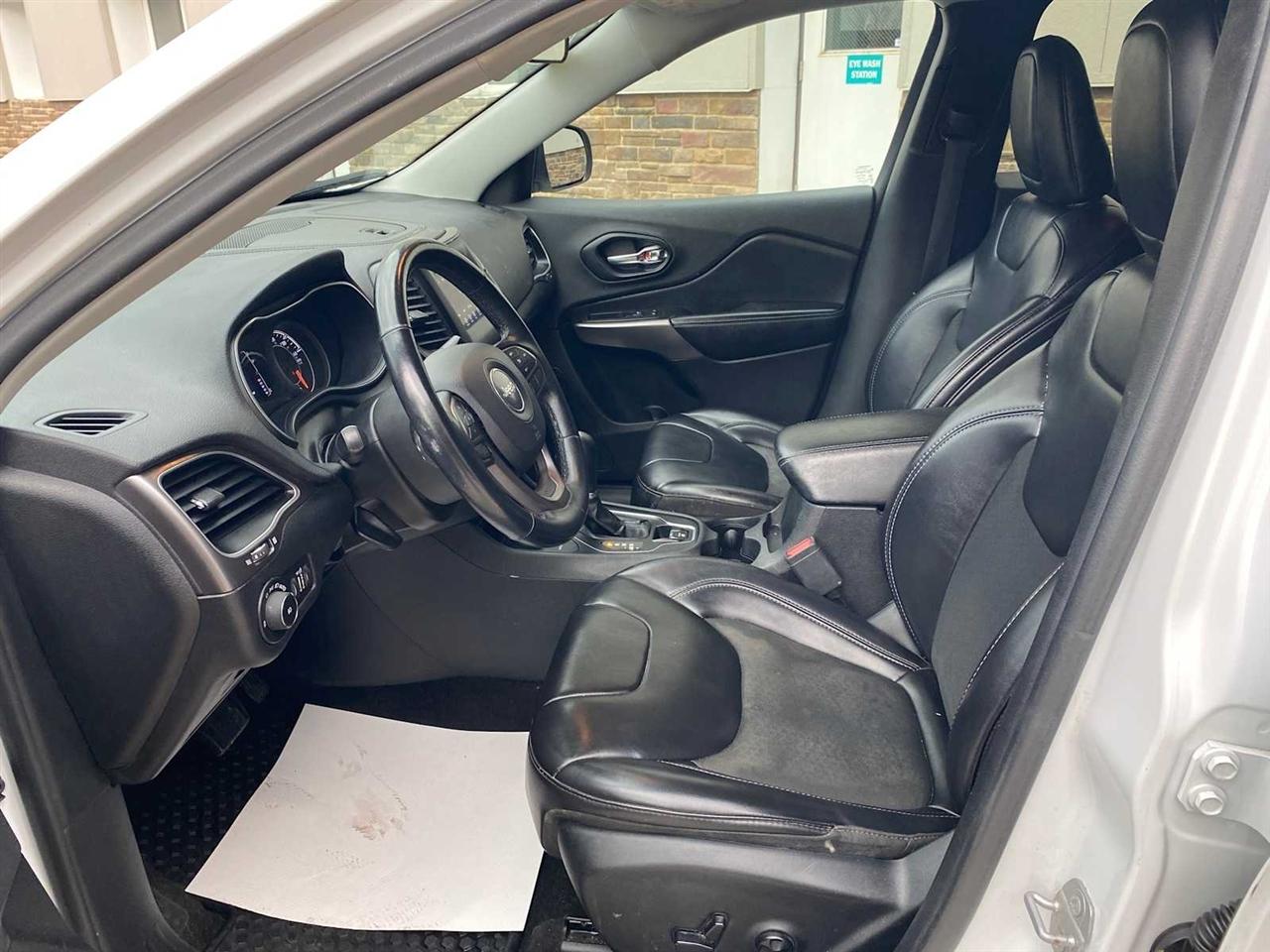 Jeep Cherokee Latitude Plus 4WD 2019
