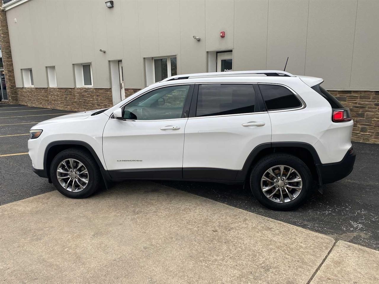 Jeep Cherokee Latitude Plus 4WD 2019