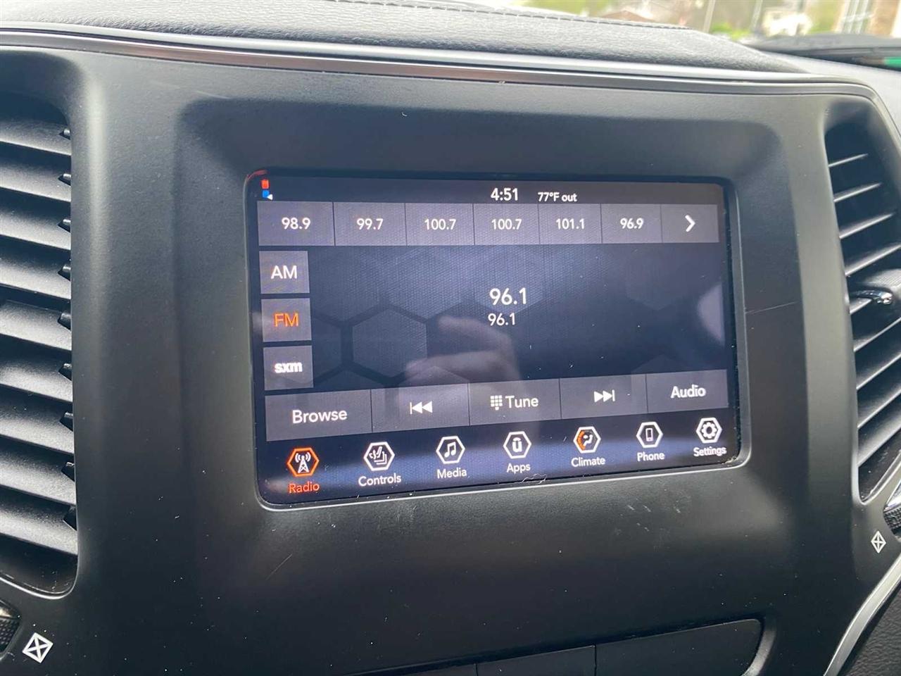 Jeep Cherokee Latitude Plus 4WD 2019