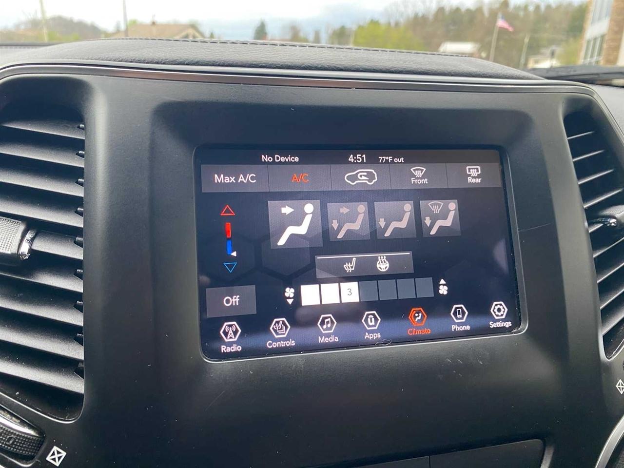 Jeep Cherokee Latitude Plus 4WD 2019