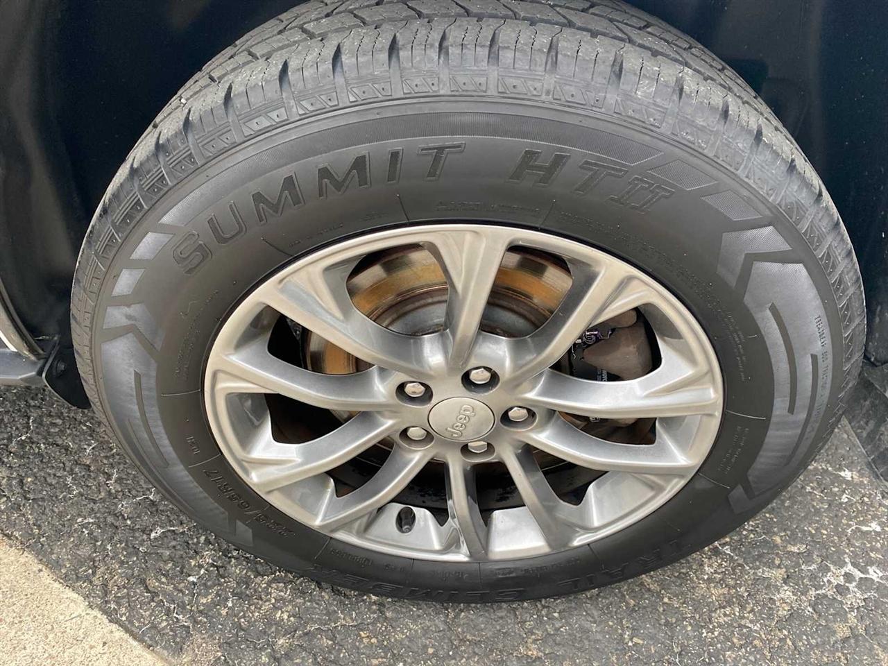 Jeep Cherokee Latitude Plus 4WD 2019