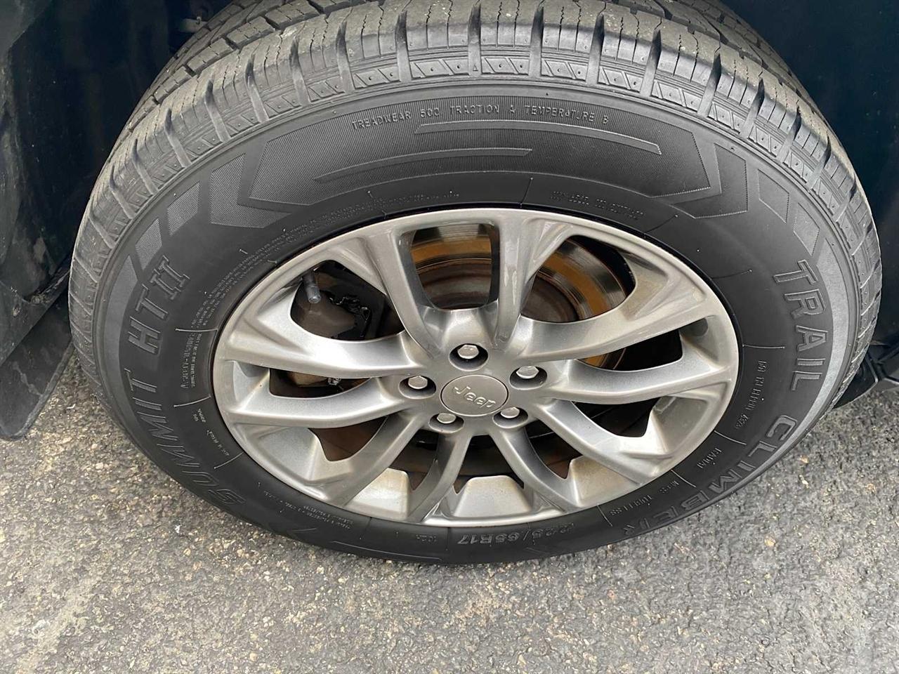 Jeep Cherokee Latitude Plus 4WD 2019