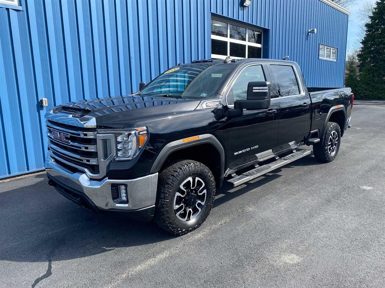 GMC Sierra 2500HD SLE Crew Cab 4WD 2020