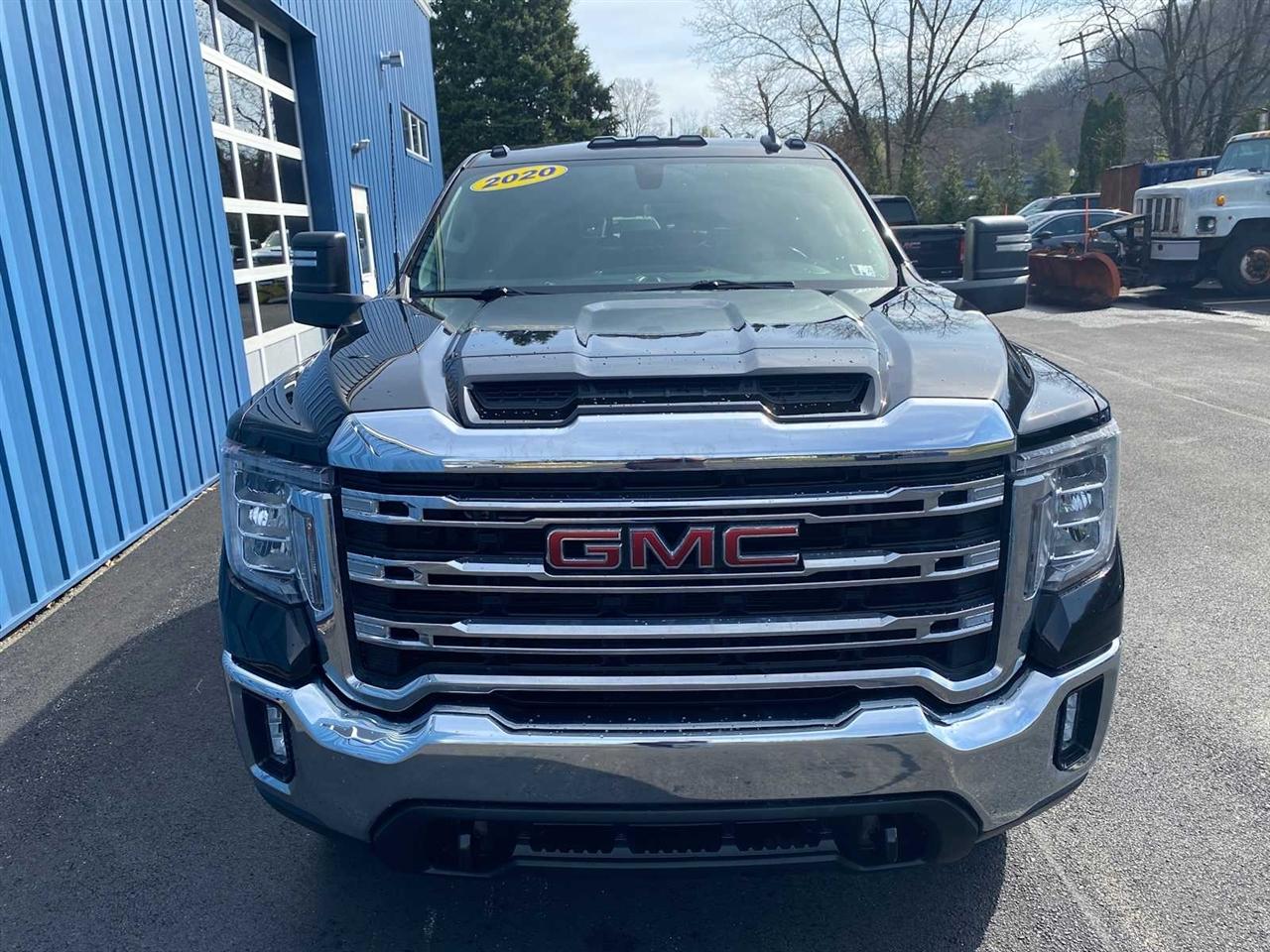 GMC Sierra 2500HD SLE Crew Cab 4WD 2020