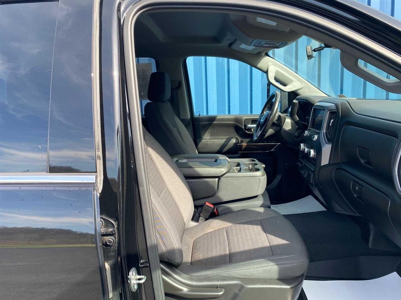 GMC Sierra 2500HD SLE Crew Cab 4WD 2020