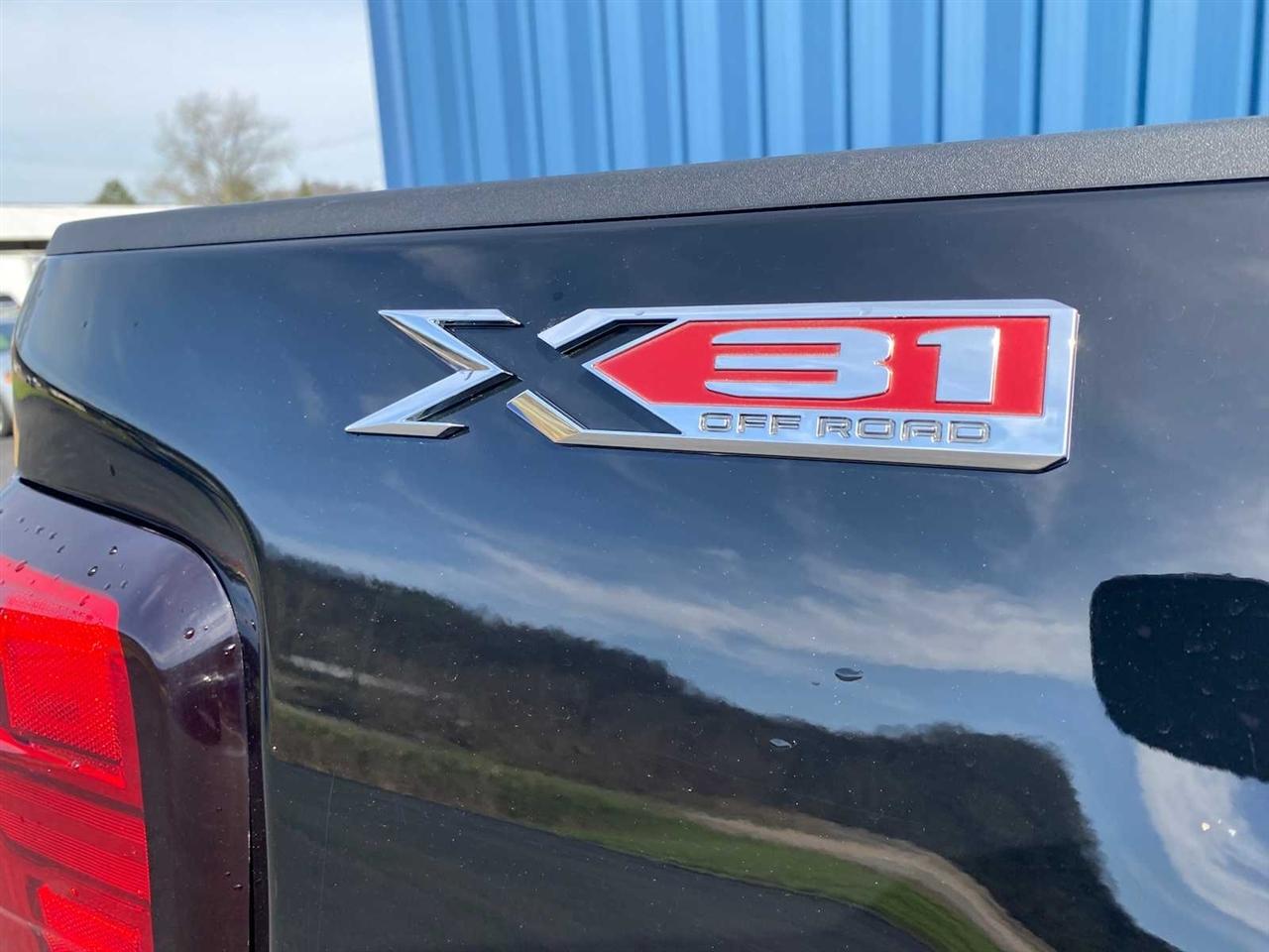 GMC Sierra 2500HD SLE Crew Cab 4WD 2020