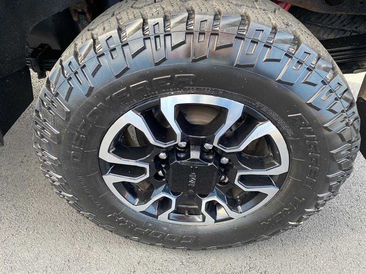 GMC Sierra 2500HD SLE Crew Cab 4WD 2020