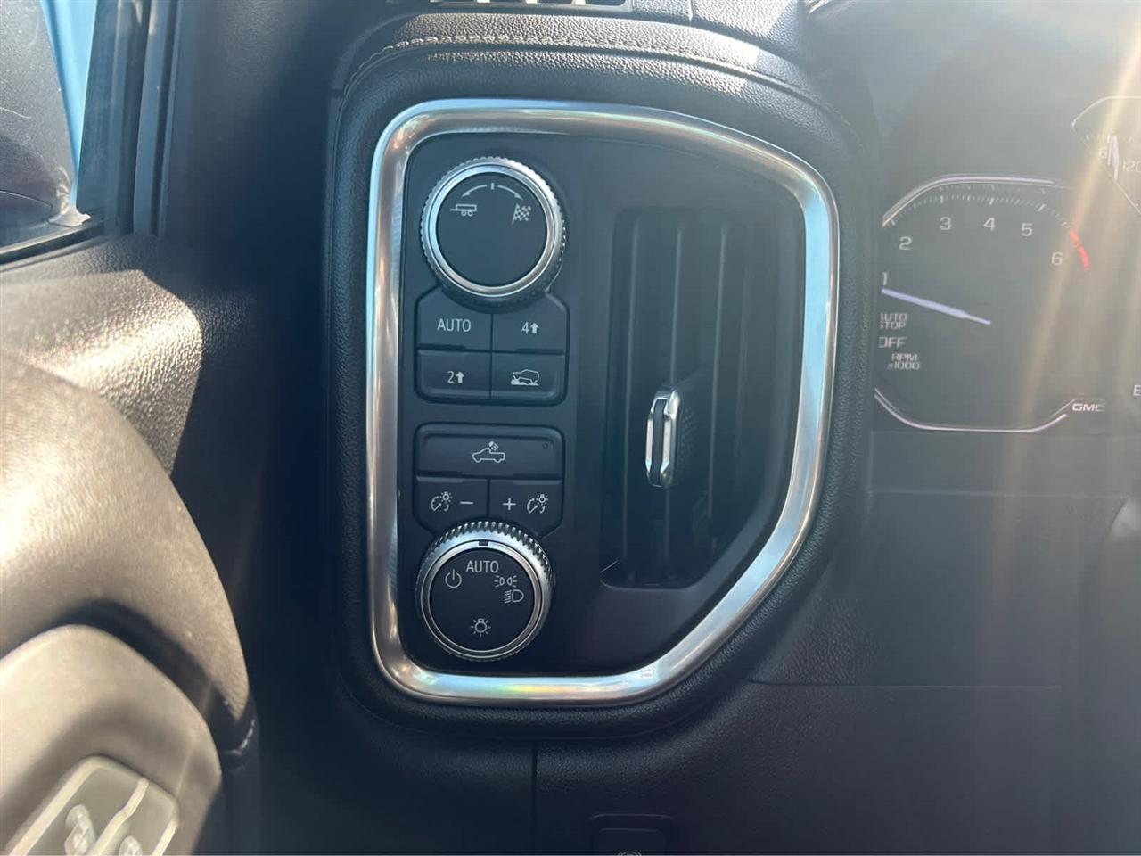 GMC Sierra 1500 SLE Double Cab 4WD 2019