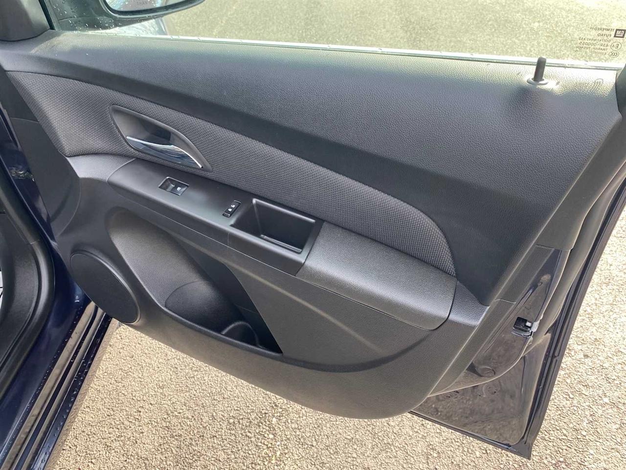 Chevrolet Cruze 2LT Auto 2015