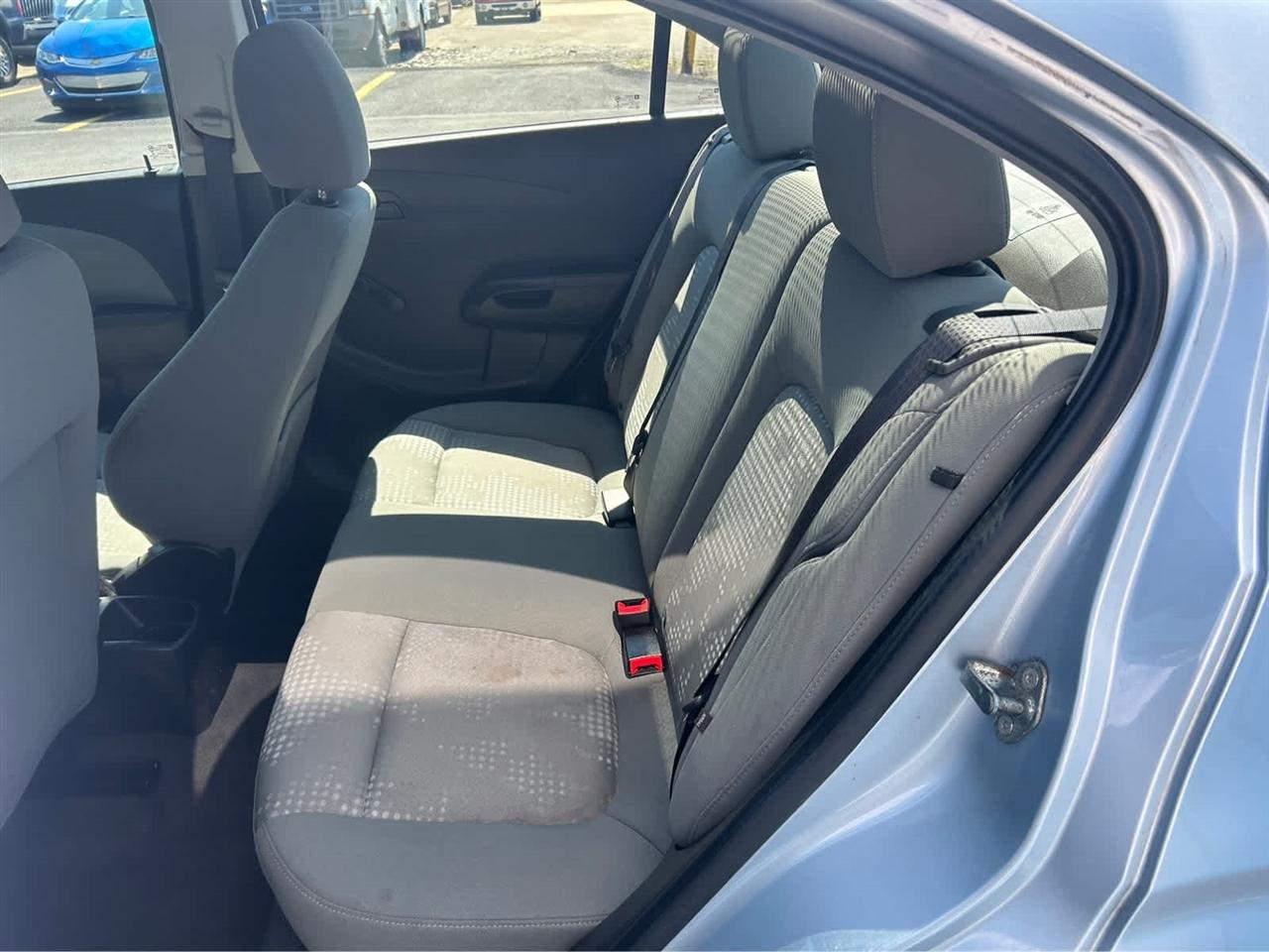 Chevrolet Sonic LS Auto Sedan 2017