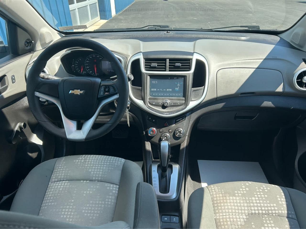 Chevrolet Sonic LS Auto Sedan 2017