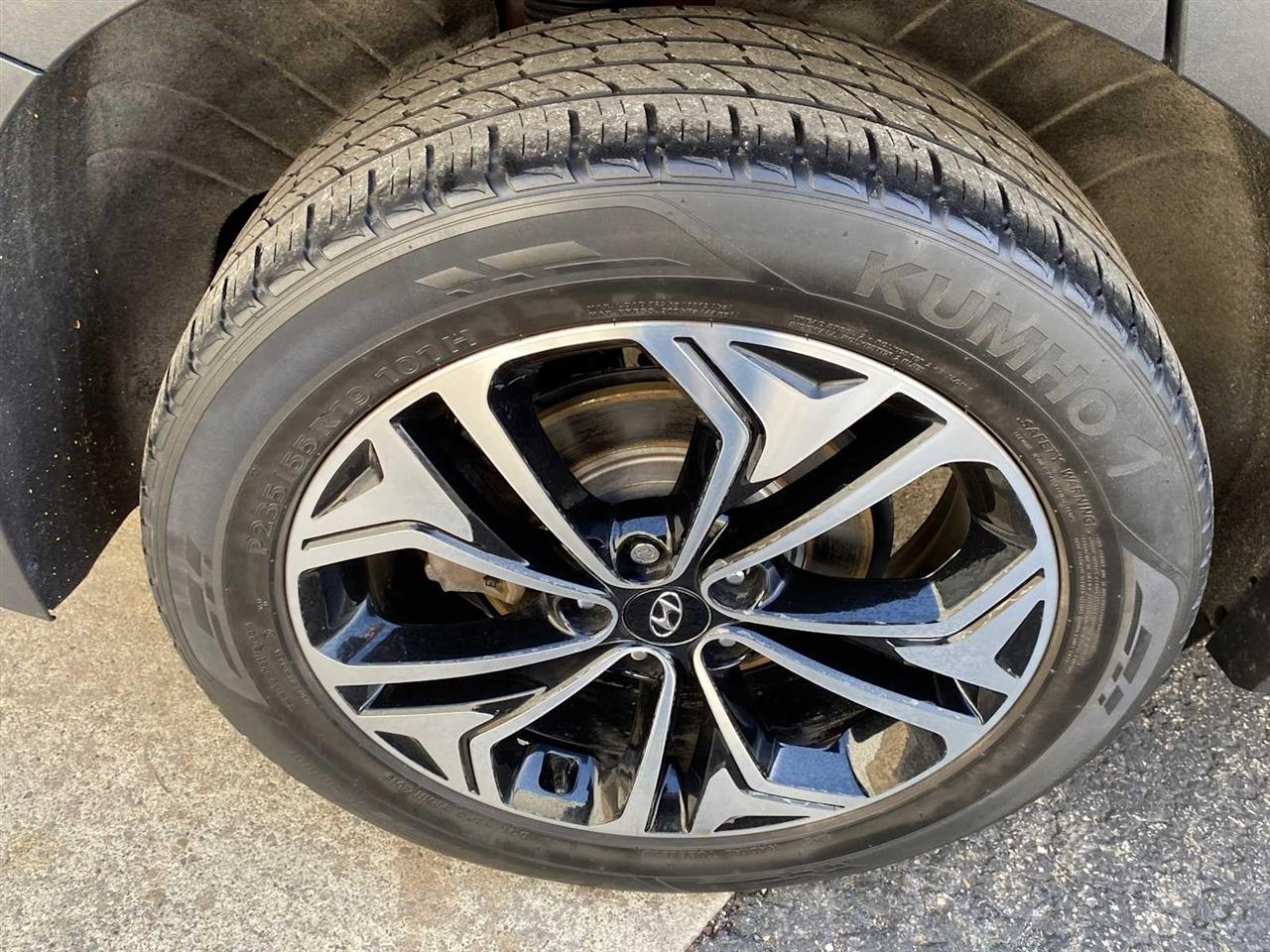 Hyundai Santa Fe Ultimate 2.0T AWD 2019