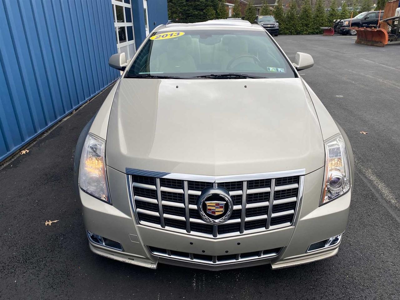 Cadillac CTS Premium AWD w/ Navi 2013