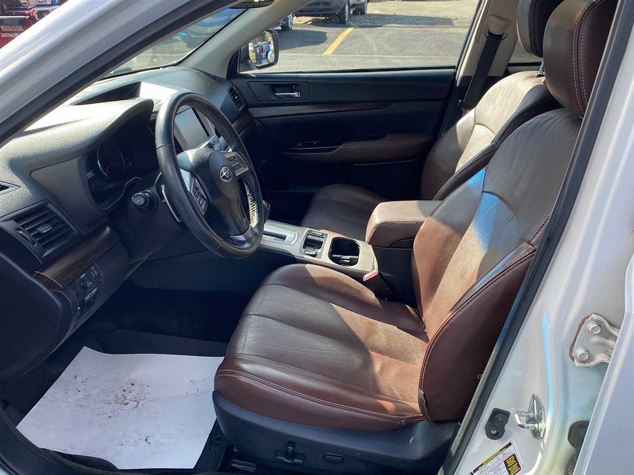 Subaru Outback 2.5i Limited 2013