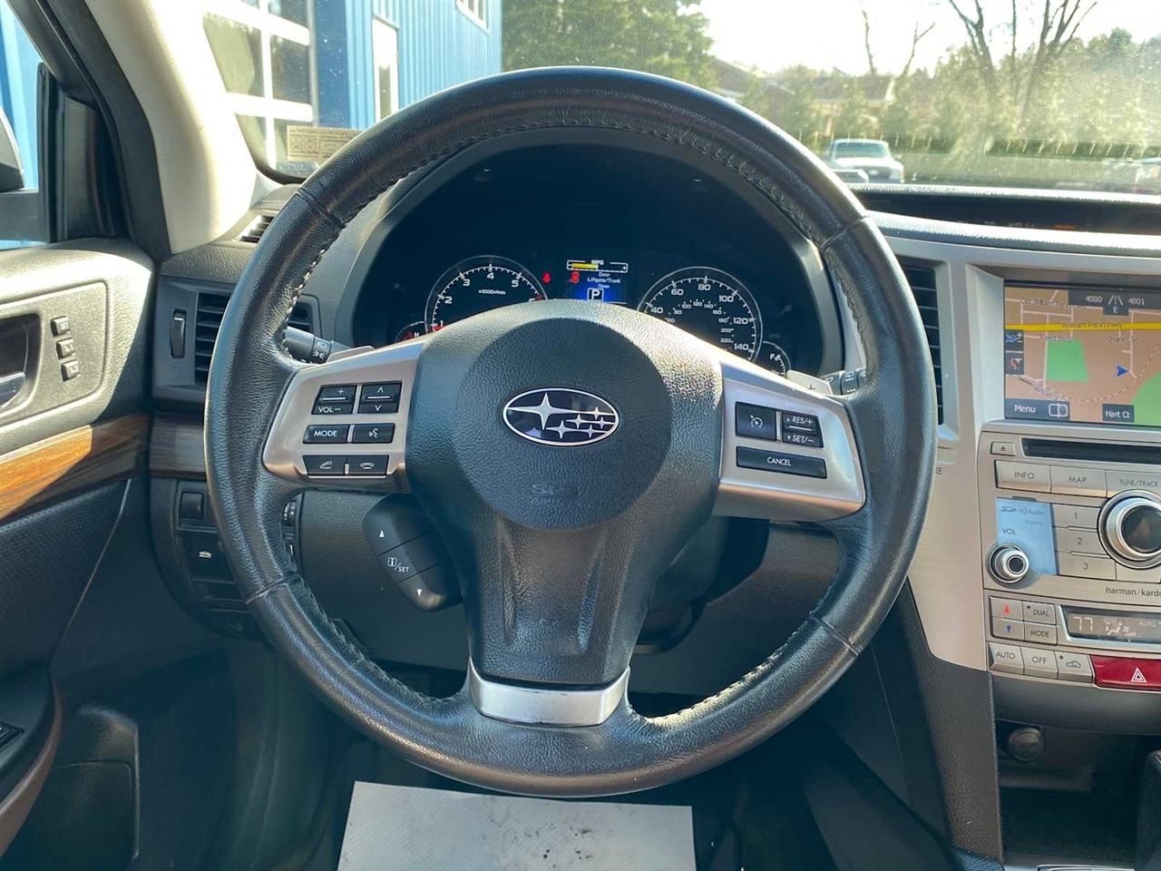 Subaru Outback 2.5i Limited 2013