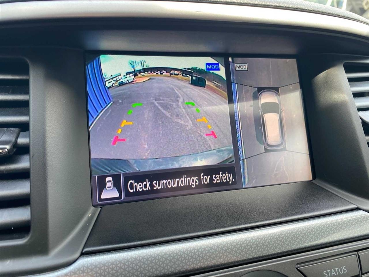 Nissan Pathfinder SL 4WD 2019