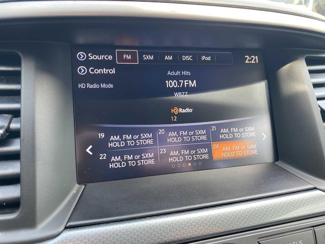 Nissan Pathfinder SL 4WD 2019