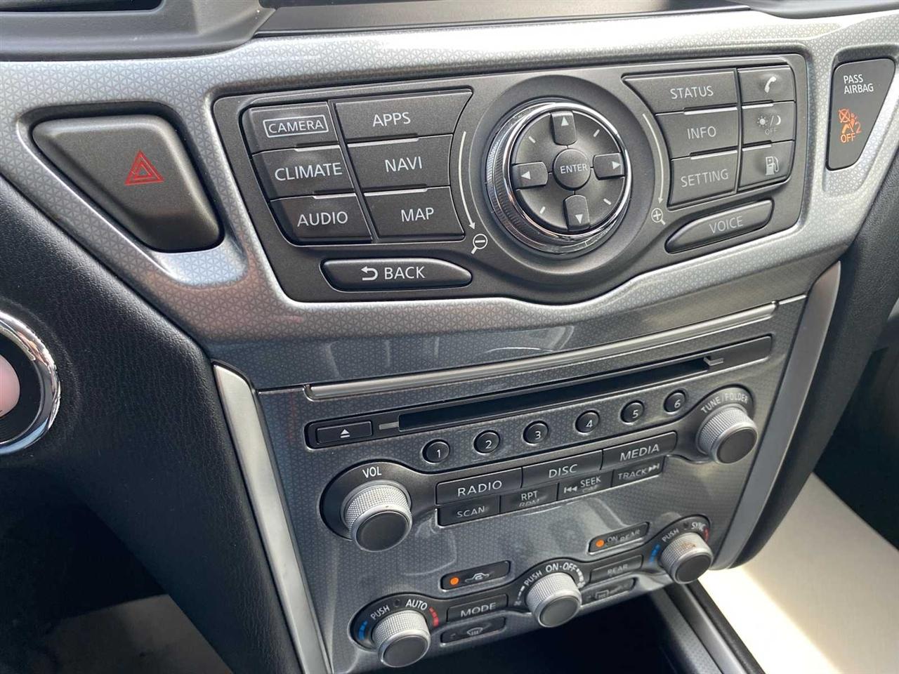 Nissan Pathfinder SL 4WD 2019