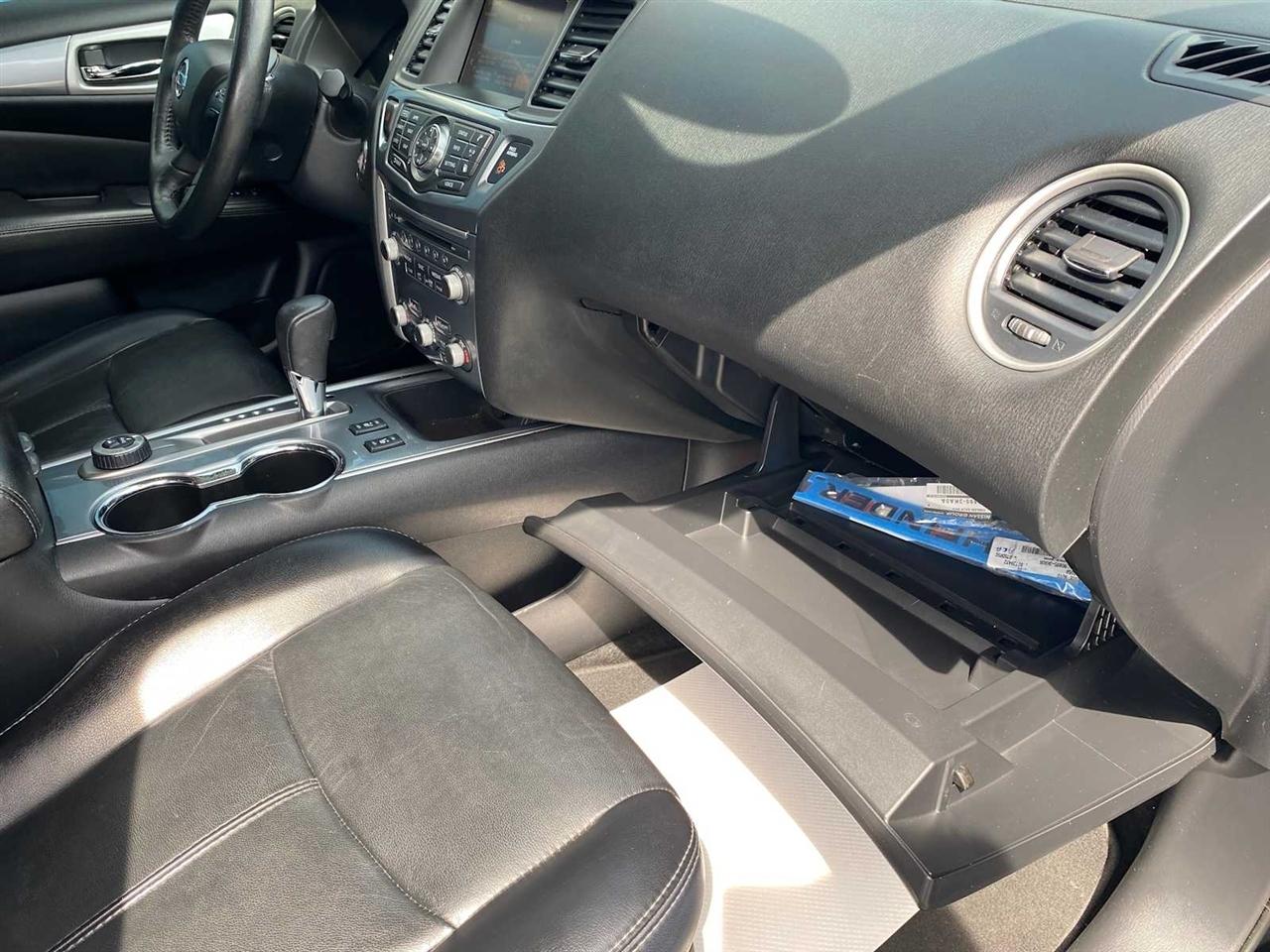 Nissan Pathfinder SL 4WD 2019