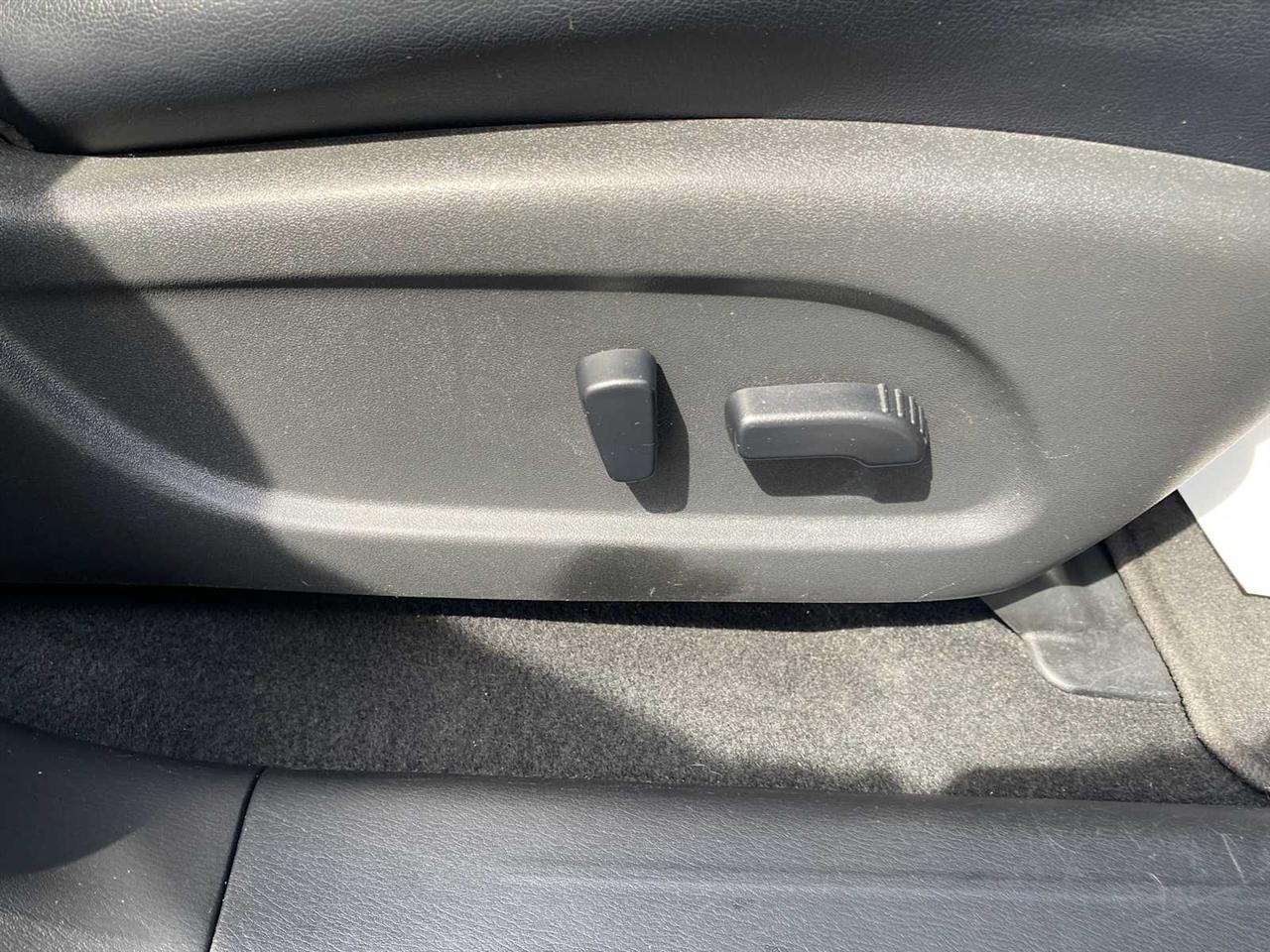 Nissan Pathfinder SL 4WD 2019