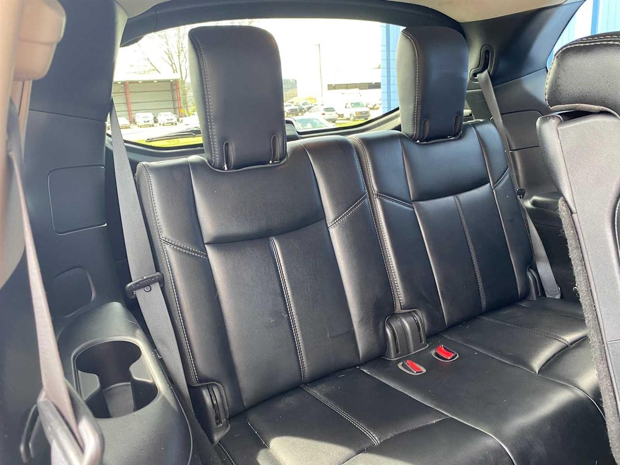 Nissan Pathfinder SL 4WD 2019