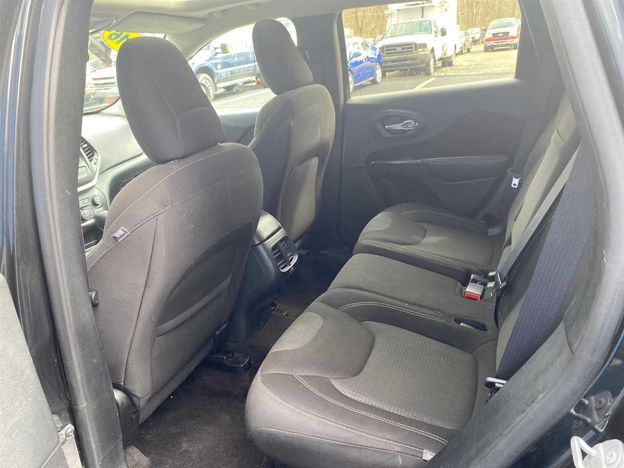 Jeep Cherokee Latitude 4WD 2016