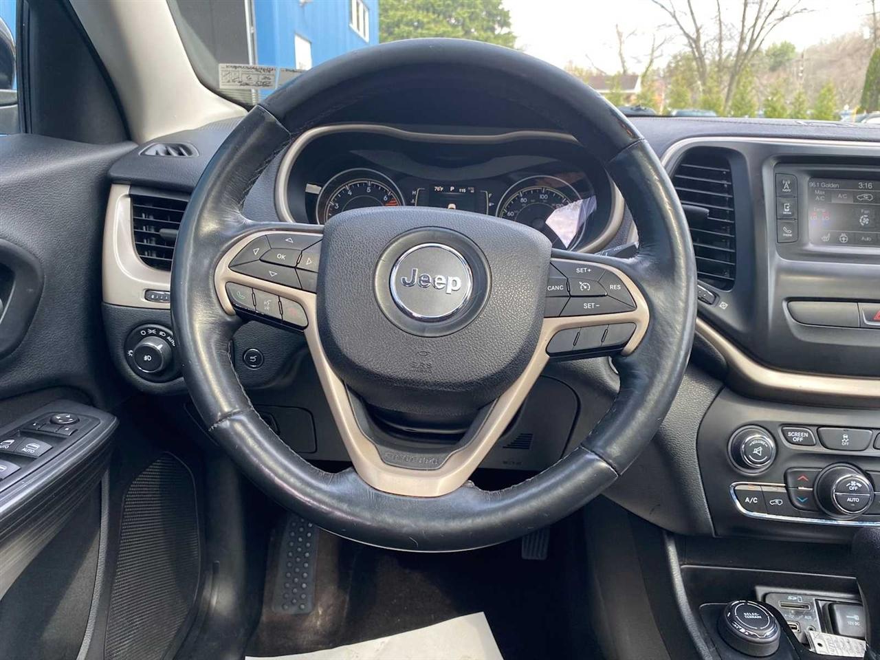 Jeep Cherokee Latitude 4WD 2016