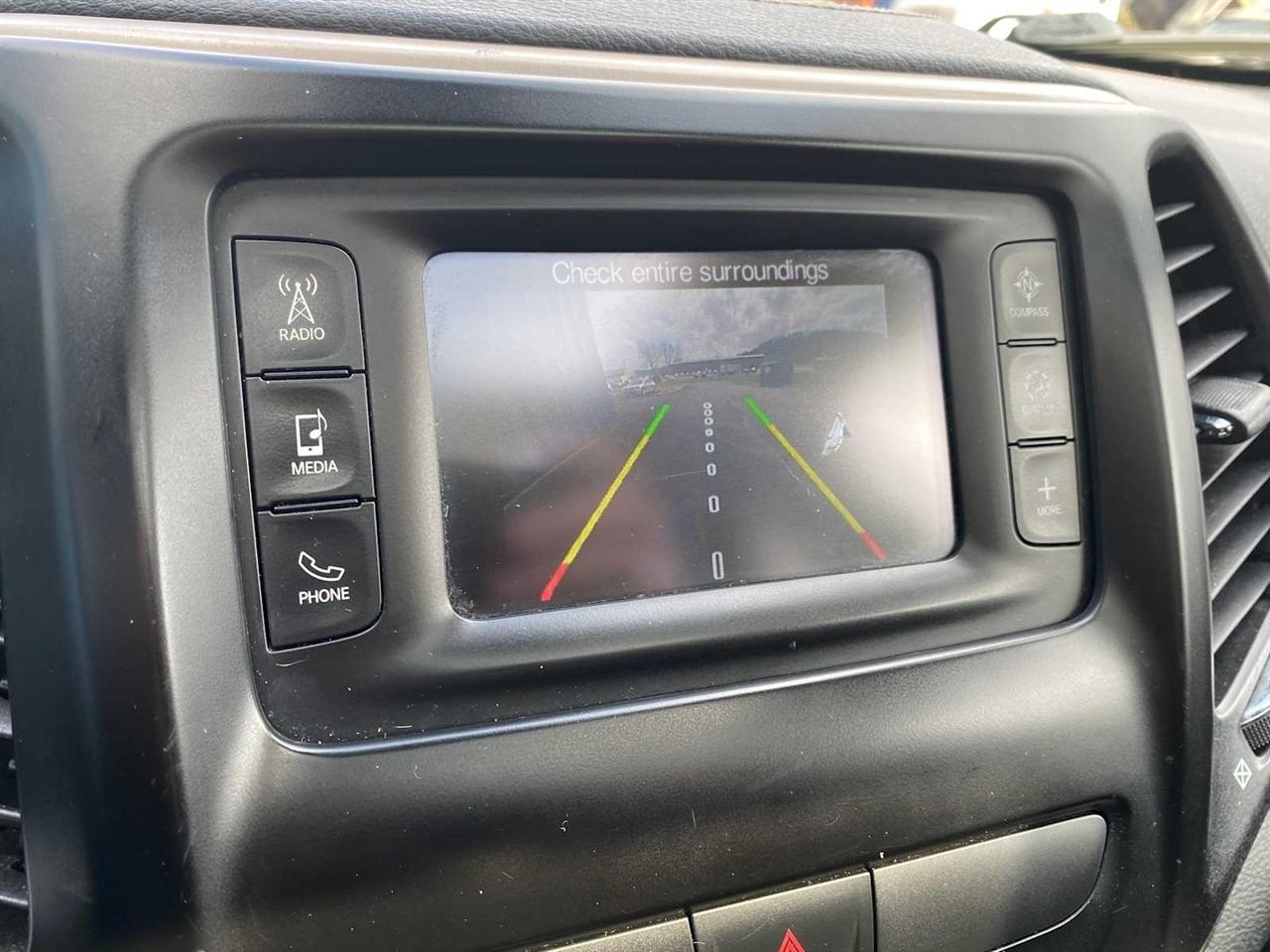 Jeep Cherokee Latitude 4WD 2016