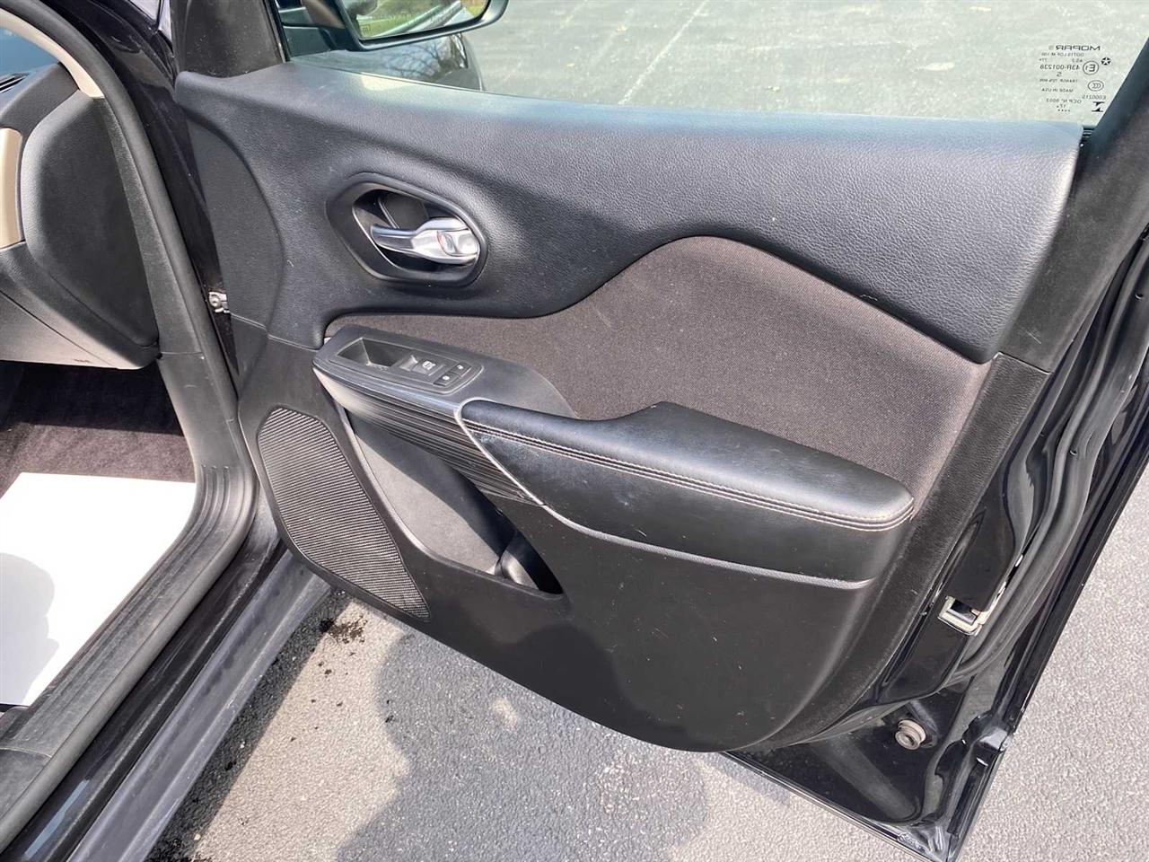 Jeep Cherokee Latitude 4WD 2016