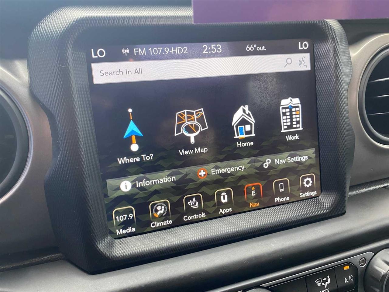 Jeep Gladiator Sport 2021