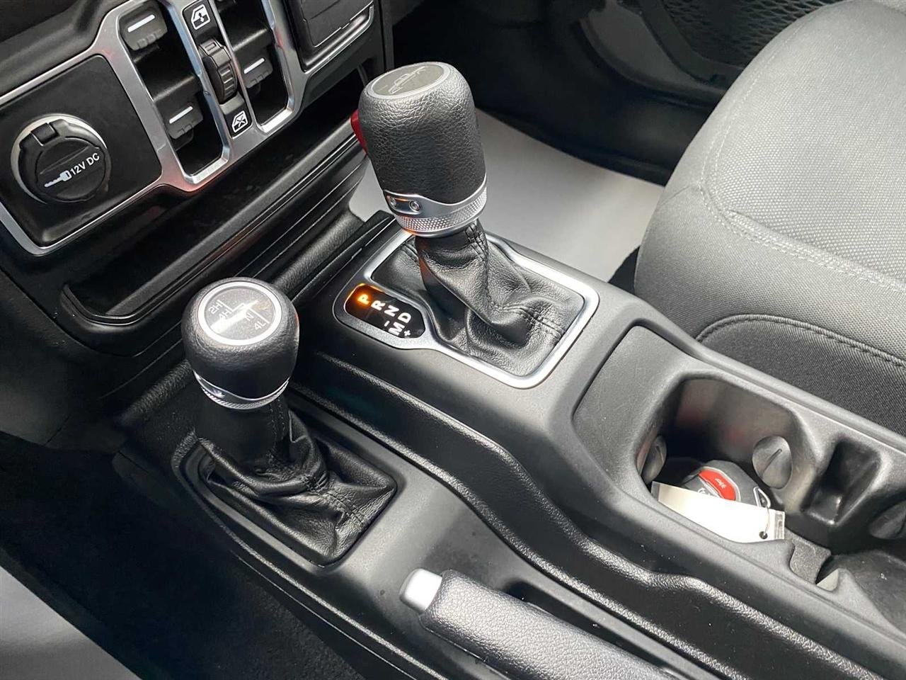 Jeep Gladiator Sport 2021